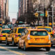 taxi jaune dans la circulation à New York